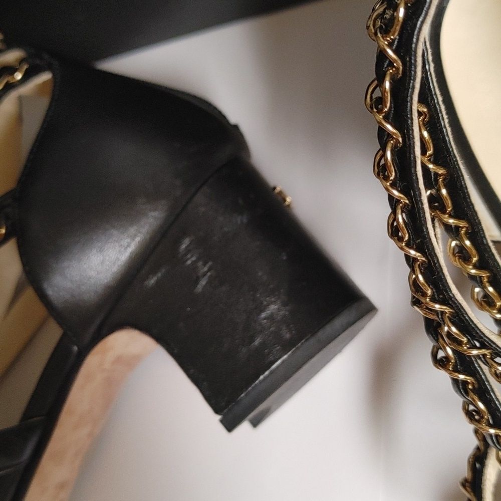 CHANEL Other Open Shoes Lambskin Black Size 40 - Picture 7 of 16